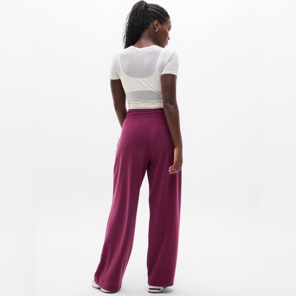 NWT Athleta Seasoft Straight Plum Pant Sz XS - Picture 2 of 8
